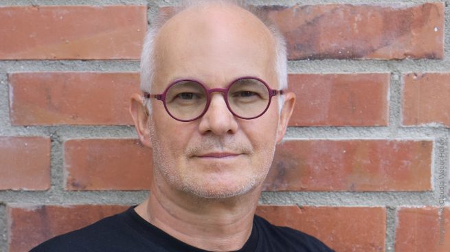 Brillenglas_Personalisiert_Hoyalux_iD_Brillen-Galerie-Koeln